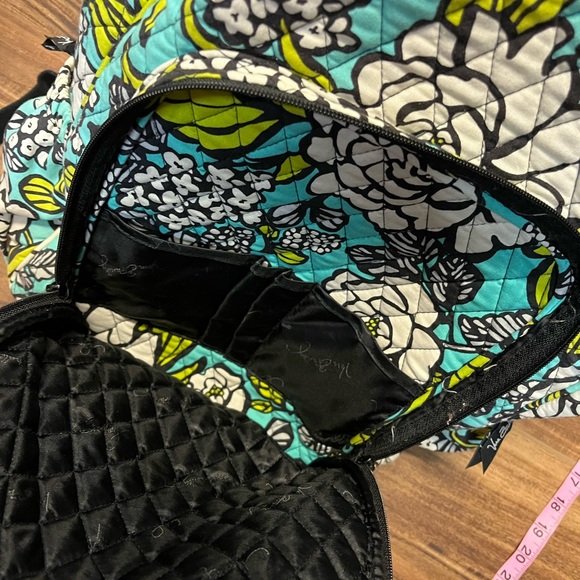 Vera Bradley Floral Essential backpack - Picture 4 of 4